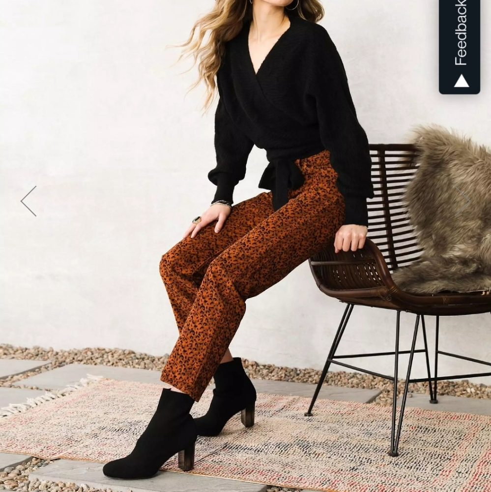 Levi's corduroy leopard pants 25x28